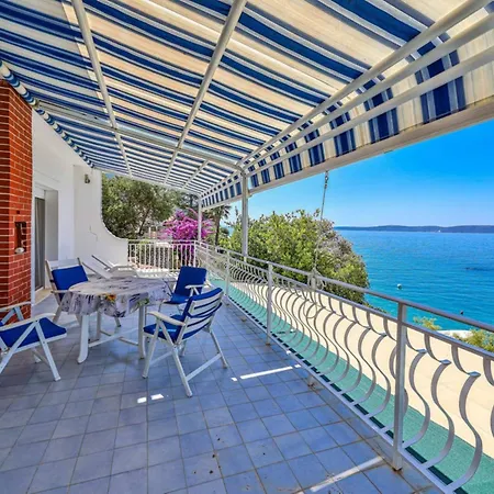 Holiday home By The Sea With Terrace & Ocean Views On Iovo - Two Bedroom