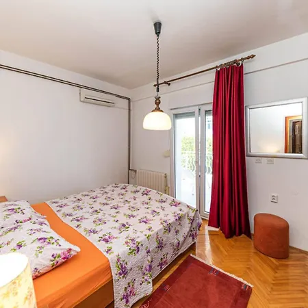 By The Sea With Terrace & Ocean Views On Iovo - Two Bedroom * Trogir